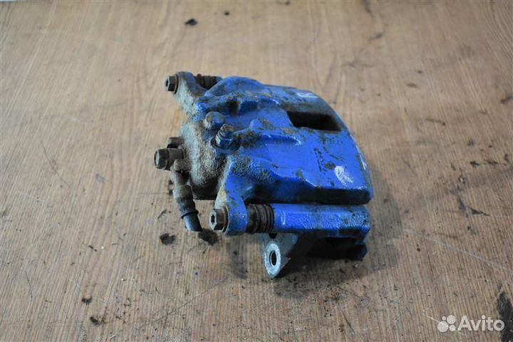 Суппорт тормозной передний правый Honda Civic 5D