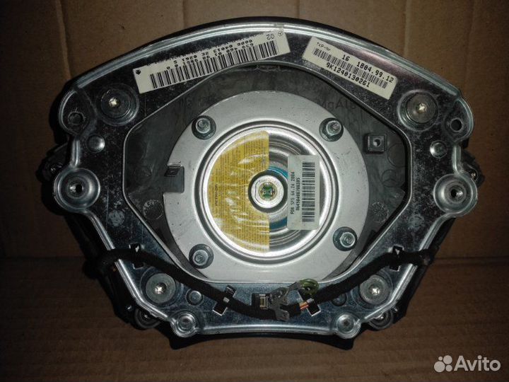 Аирбаг на руль Mercedes Vito W639 3.0 OM642 2007