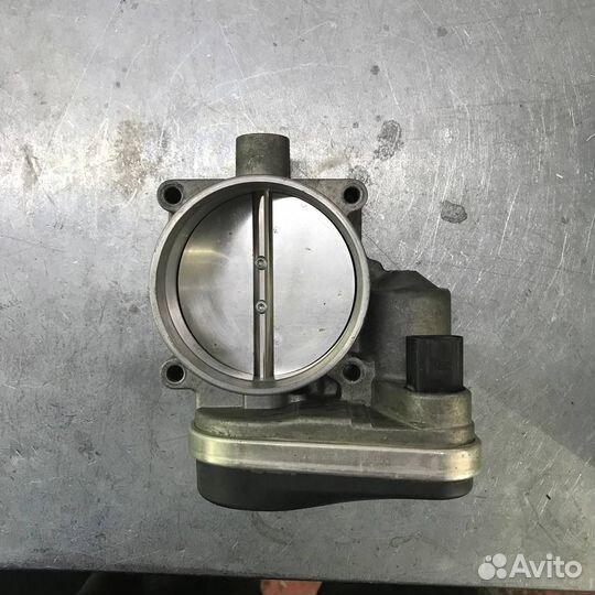 Дроссельная заслонка BMW E63 E66