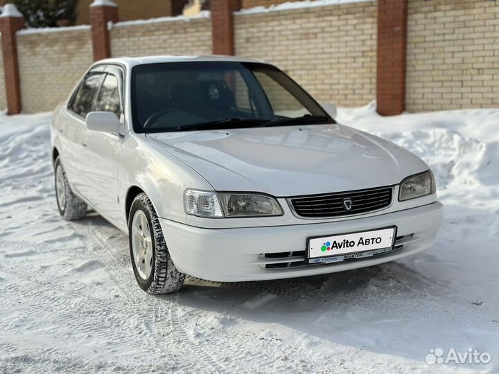 Toyota Corolla 1.5 AT, 1998, 200 000 км