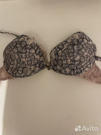 Бюстгальтер