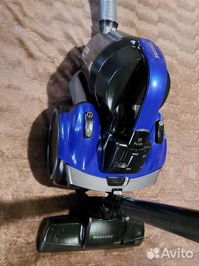 Пылесос Samsung 2100w