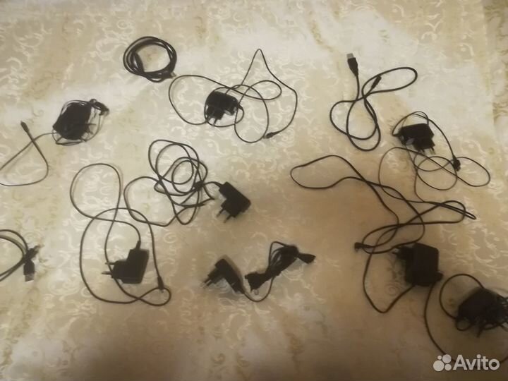 Зарядки для телефона