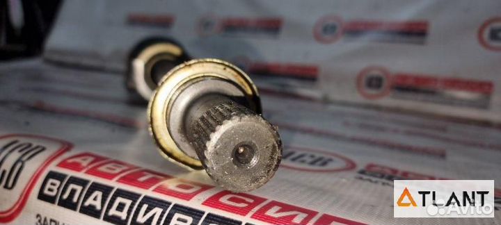 Привод передний правый mitsubishi diamante