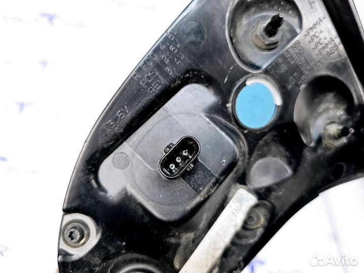 Фонарь крышки багажника левый Tesla Model 3 2019
