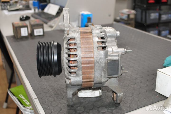 Генератор Renault Premium б/у