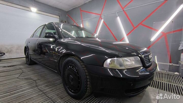 Audi A4 1.8 МТ, 1995, 372 000 км