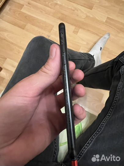 Телефон iPhone 7 32gb