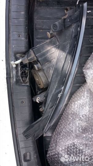 Правая фара на гранту FL