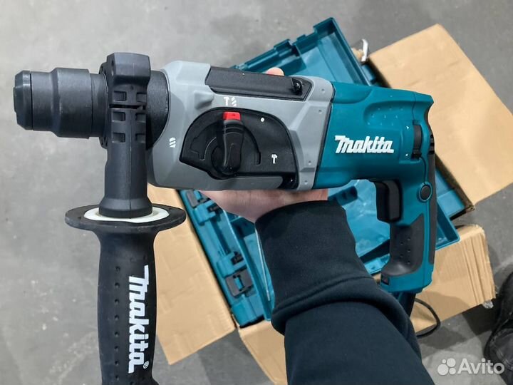 Перфоратор Makita