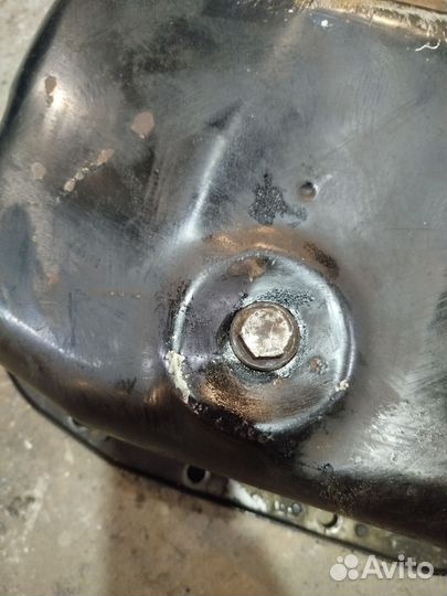 Масленный поддон Исузу 4hl1