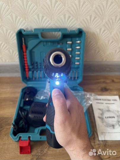 Шуруповерт makita 12v