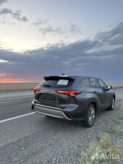 Toyota Highlander 3.5 AT, 2020, 122 000 км