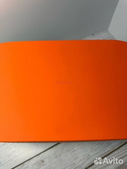 Фен Dyson HD15 Ceramic Pop с Кейсом