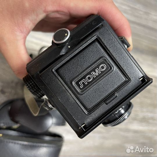 Плёночный фотоаппарат любитель 166