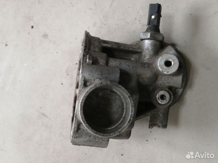 Кронштейн масляного фильтра VW Golf VI 2009-2013