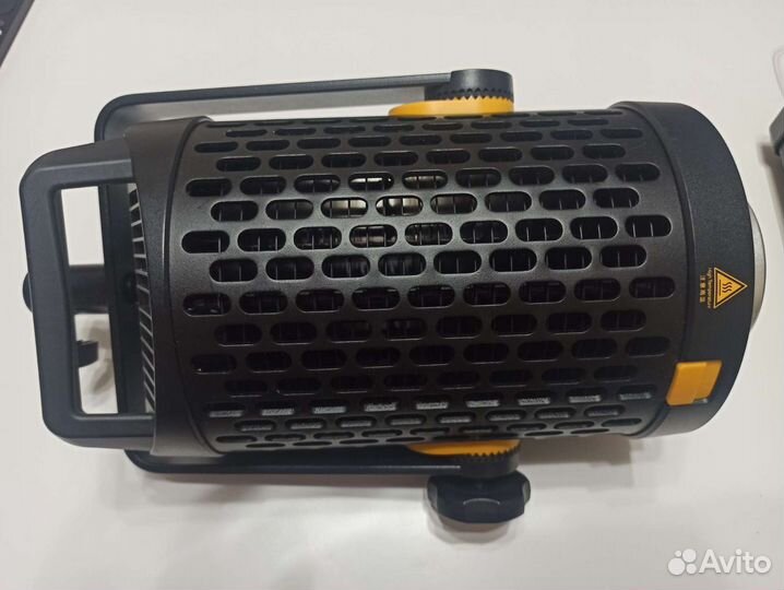 Осветитель светодиодный Godox UL150