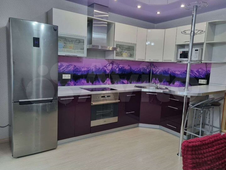 2-к. квартира, 74 м², 3/9 эт.