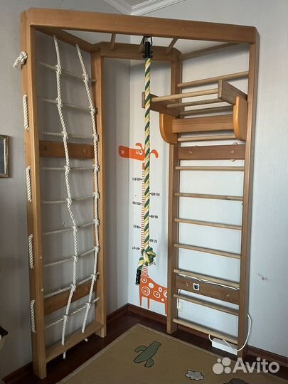 Мебель в детскую комнату