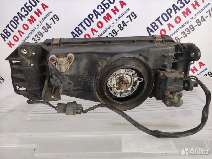 Комплект фар б/у Mazda 323