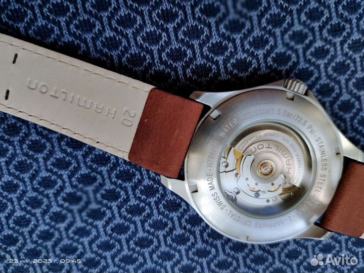 Часы Hamilton Avion