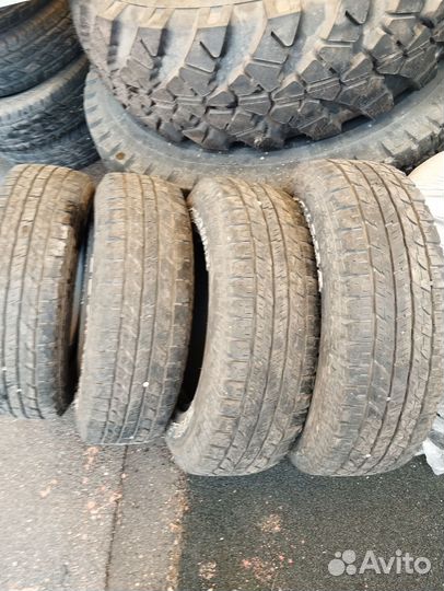Yokohama Geolandar A/T G015 225/75 R16 115R
