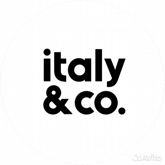 Официант в fast-casual ресторан italiani