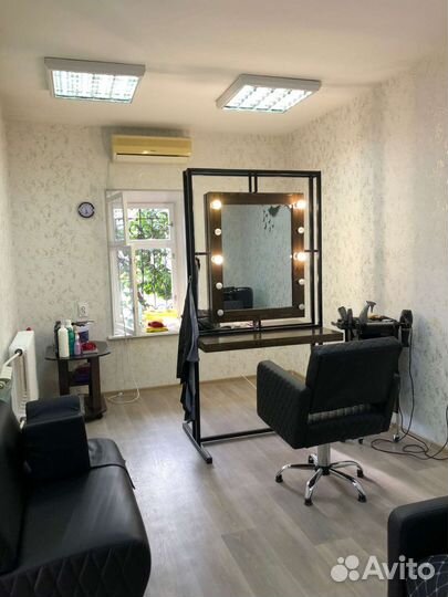 Услуги парикмахера с выездом на дом