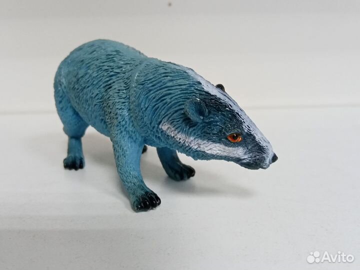 Фигурки животных Южной Америки, Африки