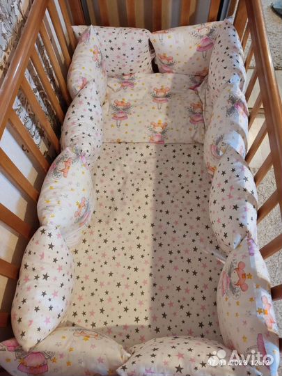 Комплект в детскую кроватку бортики