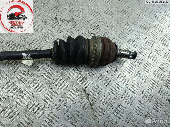 Полуось передняя правая б/у Opel Vectra B