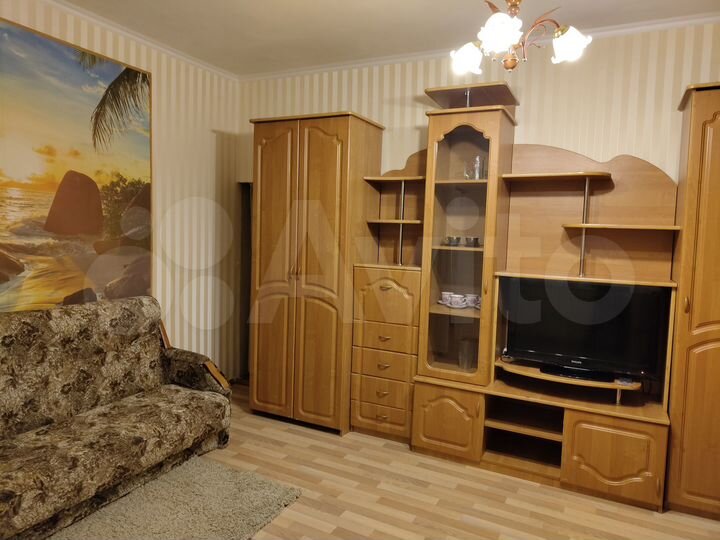 2-к. квартира, 56 м², 4/4 эт.