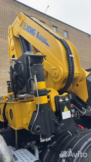 Бортовой грузовик FAW J6, 2024