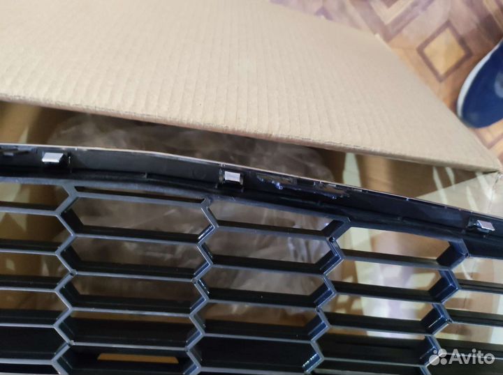 Решётка aveo t300