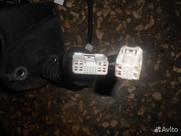 Электропроводка двери задняя левая