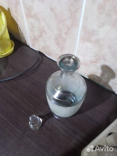 Графин цветное стекло