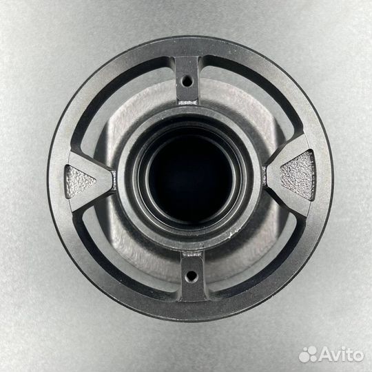 Обойма гребного вала в сборе с подшипником Mercrui