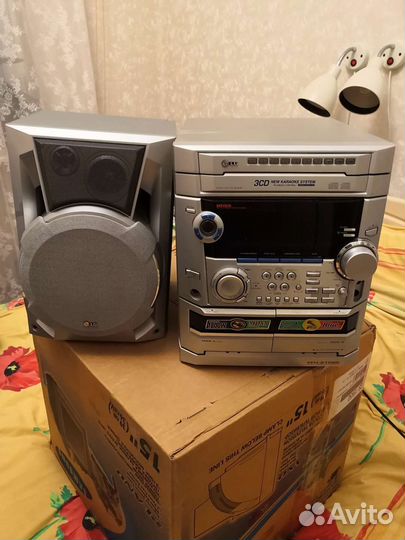 Музыкальный центр караоке LG ffh2108k