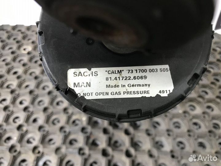 Подушка кабины передняя Man TGA, Man TGS, Man TGX