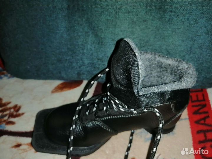 Лыжные ботинки 32 размер