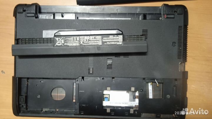 Корпус от ноутбука Asus x54H целыйСодержимого нет