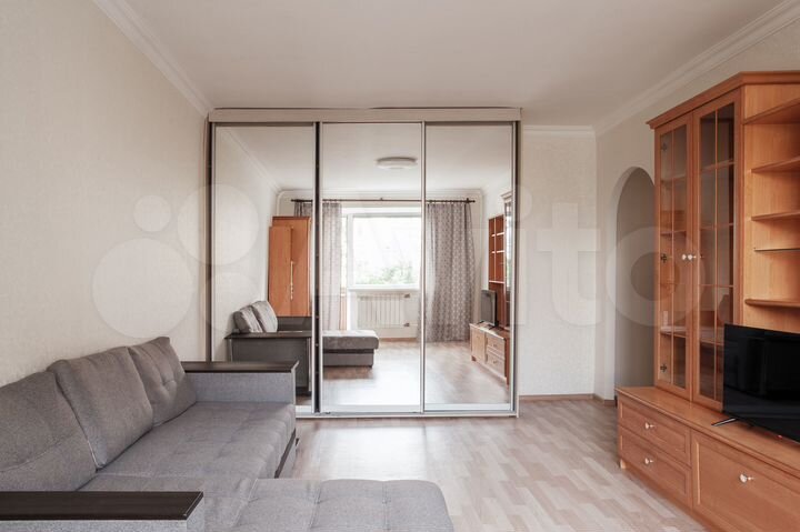 2-к. квартира, 47 м², 2/5 эт.