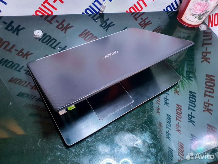 Игровой ноутбук Acer/А842