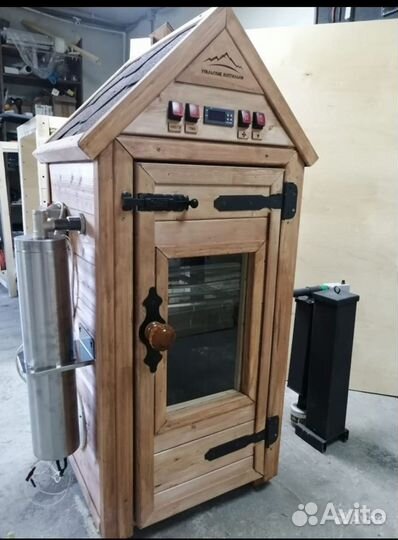 Коптильный аппарат/ Коптильня 