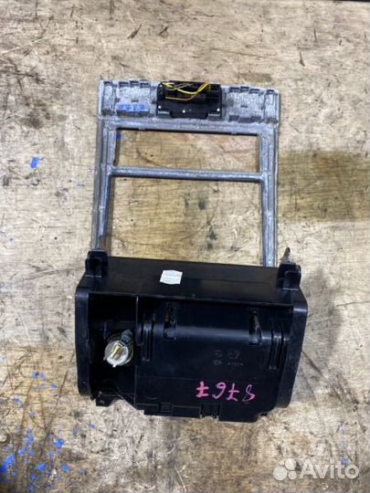 Центральная консоль Mercedes-Benz E-Class W210