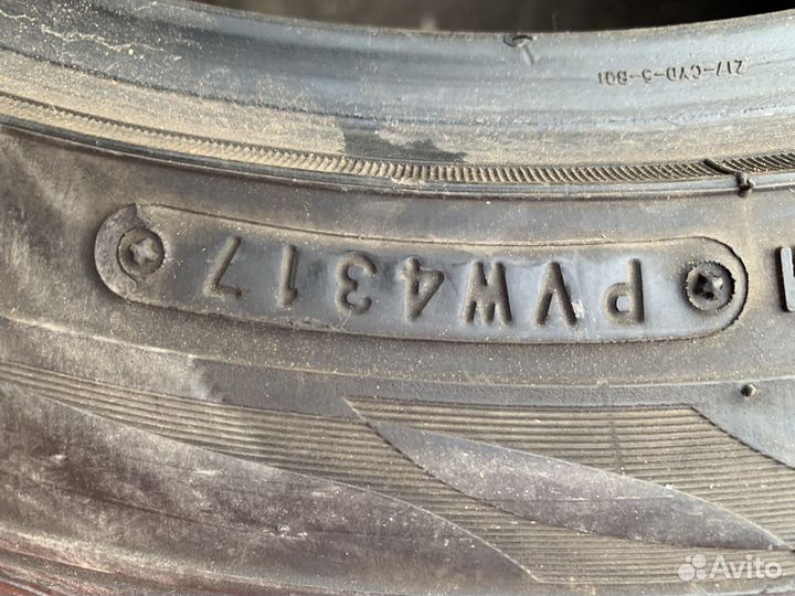 Nitto NT860 215/50 R17 92W