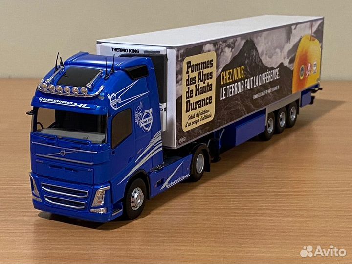 Модель грузовика 1/43 Volvo FH4 XL frigo Eligor