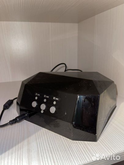 Лампа для ногтей