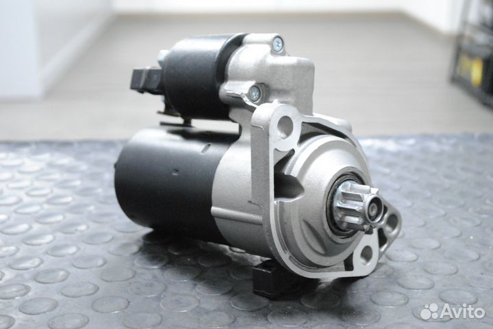 Стартер VW Golf, Bora, Skoda Octavia 1.4, 1.6