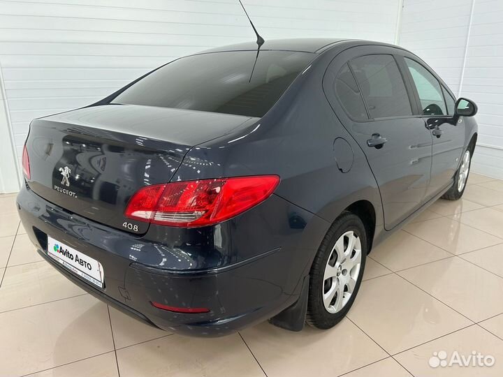 Peugeot 408 1.6 МТ, 2014, 111 000 км